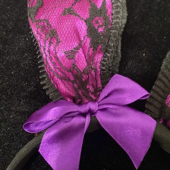 Black bunny accesories - Picture 2 of 4